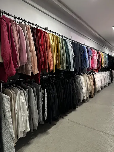 Korona - Skandynawska odzież używana